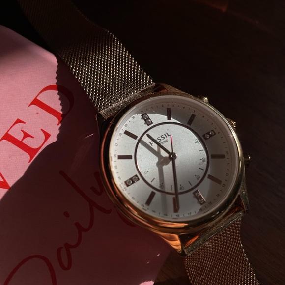 Ladies Rose Gold FOSSIL Hybrid Smart Watch ✨ - Picture 8 of 11